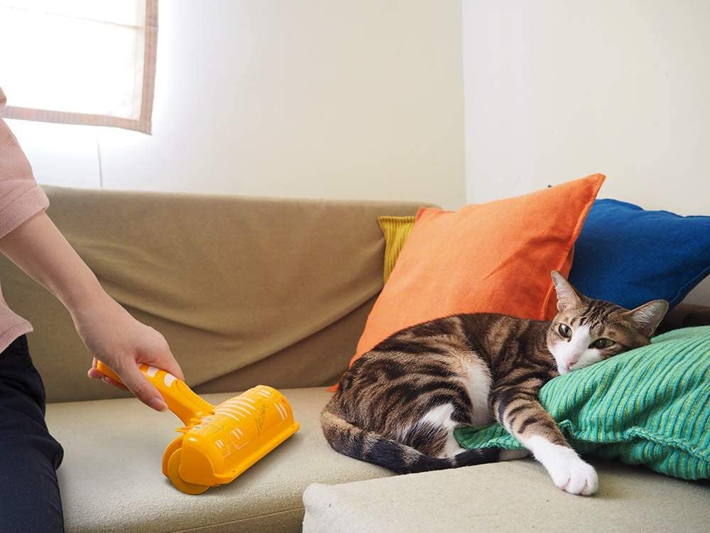 Self-Cleaning Pet Hair Remover Roller